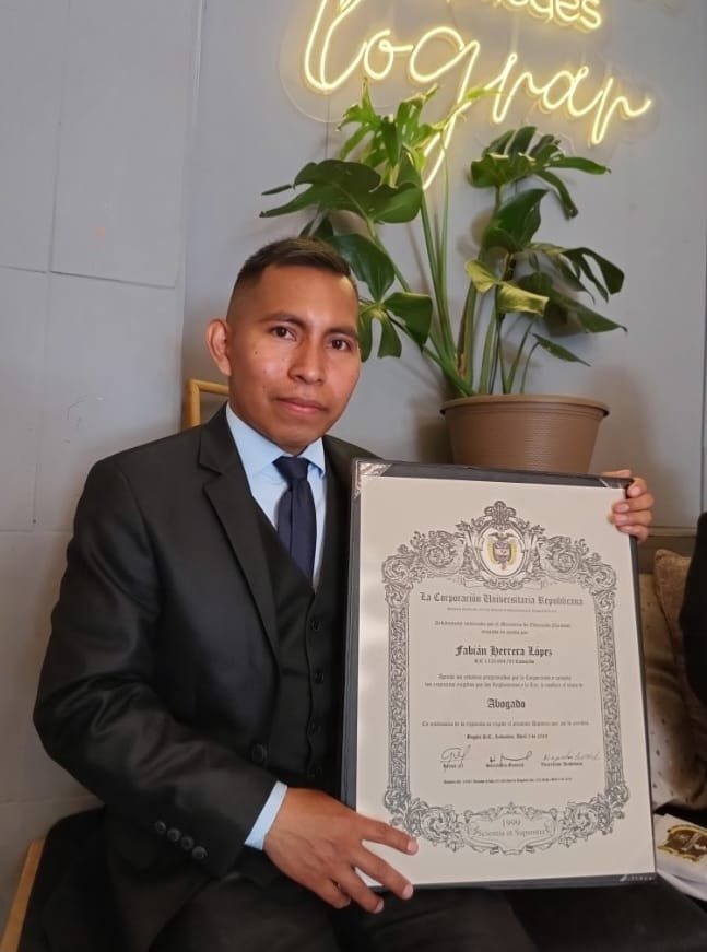 RS33113_Fabian Herrera Lopez