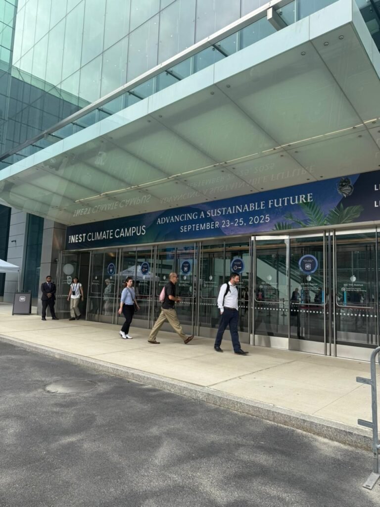 RS37912_WhatsApp Image 2025-10-08 at 12.01.45 PM (5)