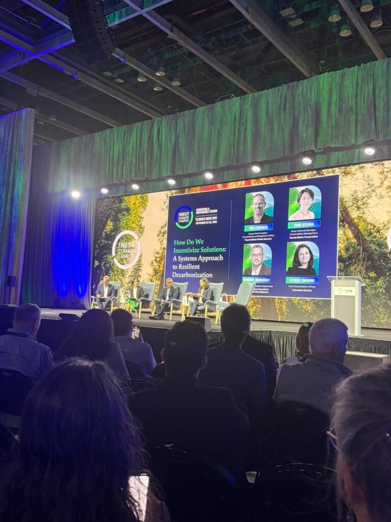 RS37913_WhatsApp Image 2025-10-08 at 12.01.45 PM (4)